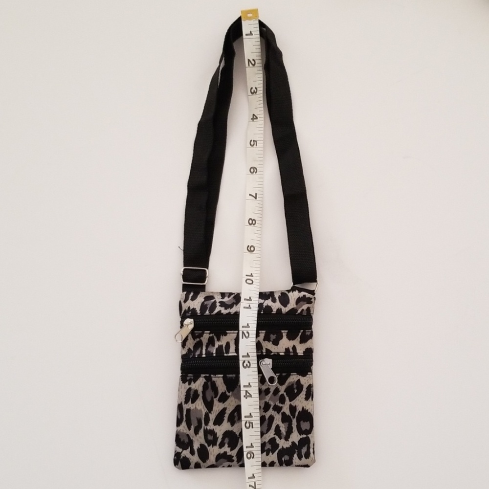 Mini Bag Animal Print🐾 - Picture 3 of 4